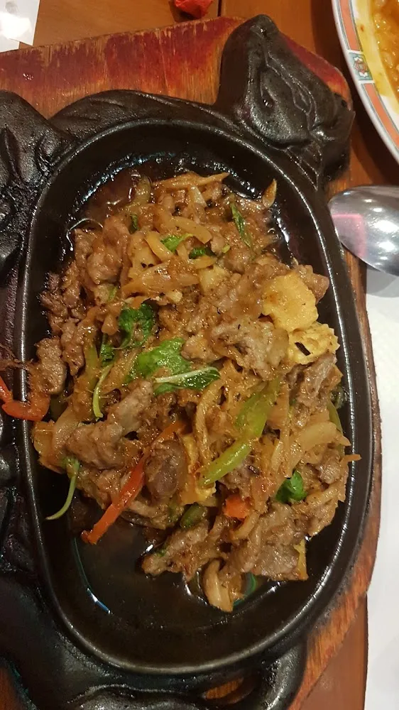 Boeuf À la Citronelle Sur Plaque Chauffante